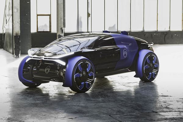 Le concept électrique Citroën 19_19 adopte des proportions hors norme