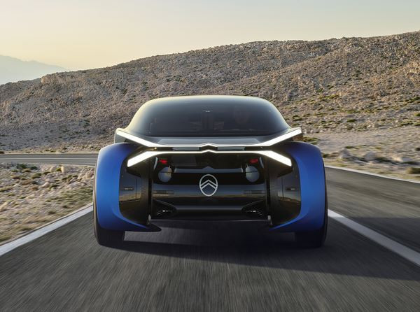 Le concept électrique Citroën 19_19 adopte des proportions hors norme