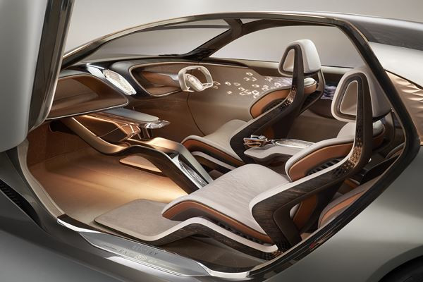 Le concept EXP 100 GT dévoile la conception de l’avenir de la mobilité de luxe Bentley