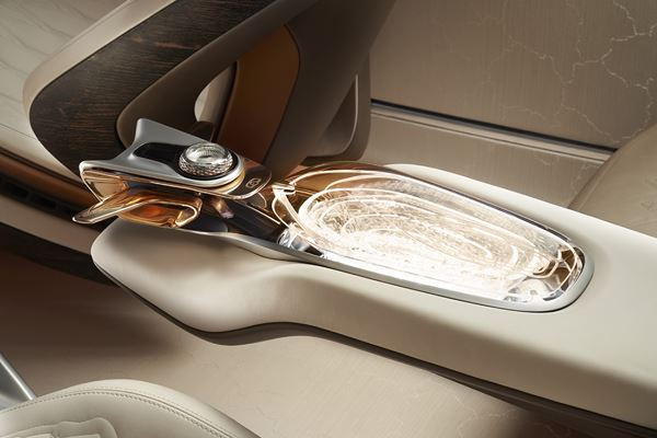 Le concept EXP 100 GT dévoile la conception de l’avenir de la mobilité de luxe Bentley