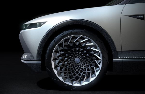 Le concept 45 préfigure l'orientation stylistique Hyundai en matière électrique