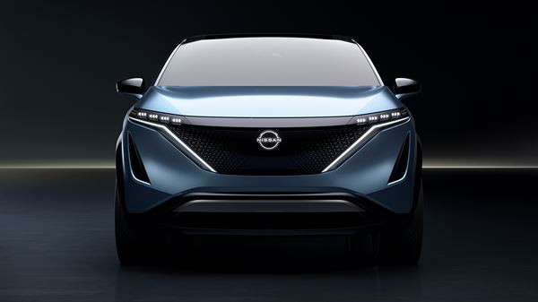 Nissan Ariya: un concept-car de crossover doté de deux moteurs électriques