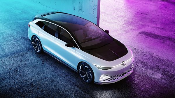 Le concept-car électrique Volkswagen ID. Space Vizzion offre l'espace d'un SUV
