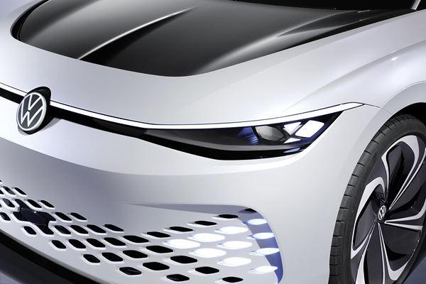 Le concept-car électrique Volkswagen ID. Space Vizzion offre l'espace d'un SUV