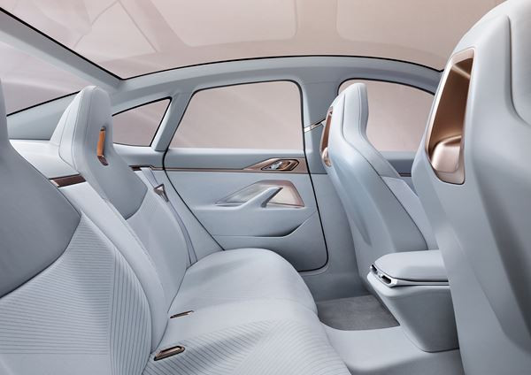 BMW Concept i4: un Gran Coupé entièrement électrique