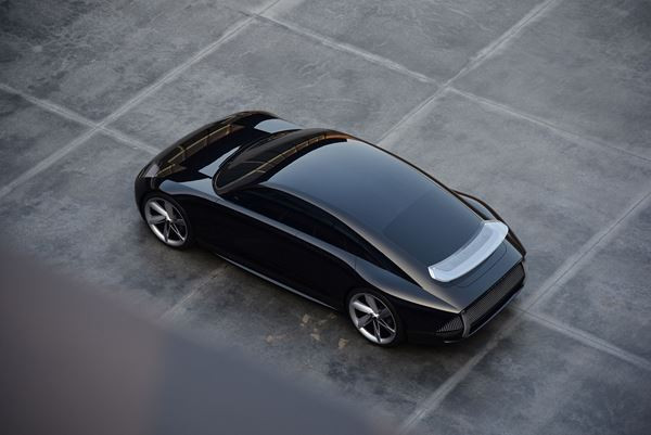 Le concept-car électrique « Prophecy » réinterprète le design Hyundai