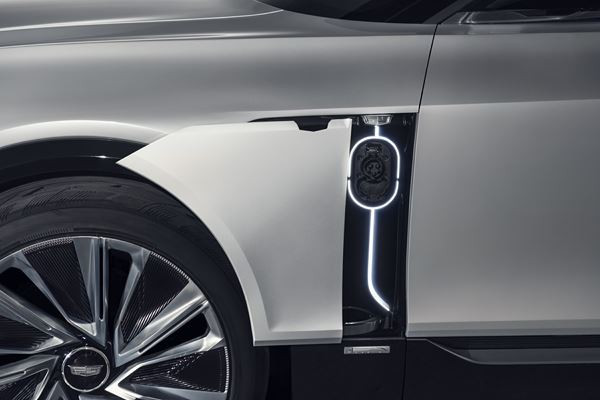Cadillac Lyriq: un grand SUV électrifié