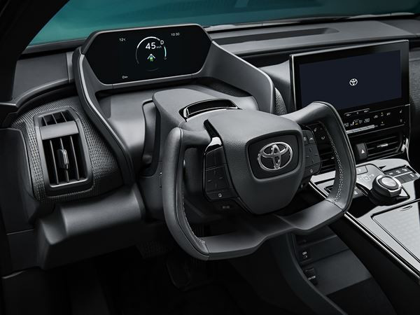 Le Toyota bZ4x Concept annonce une famille de véhicules électriques à batterie