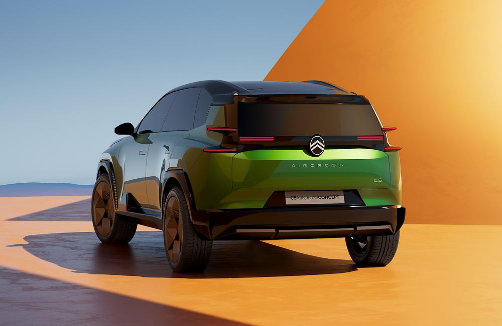 Le Citroën C5 Aircross Concept affiche un design musclé plein de caractère