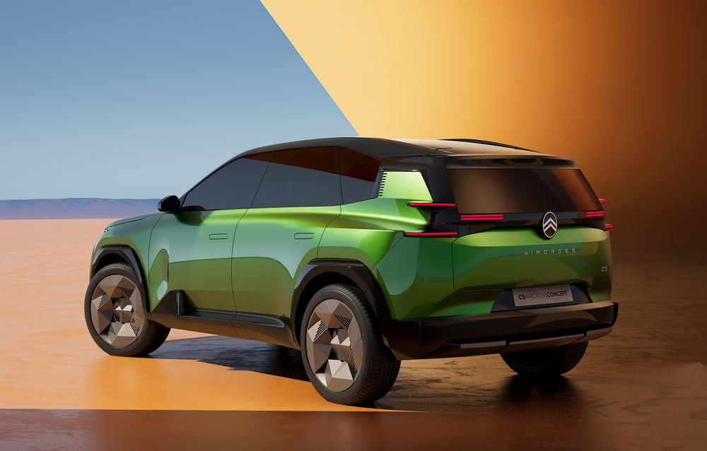 Le Citroën C5 Aircross Concept affiche un design musclé plein de caractère