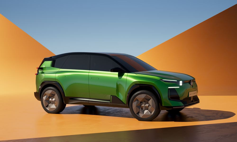 Le Citroën C5 Aircross Concept affiche un design musclé plein de caractère