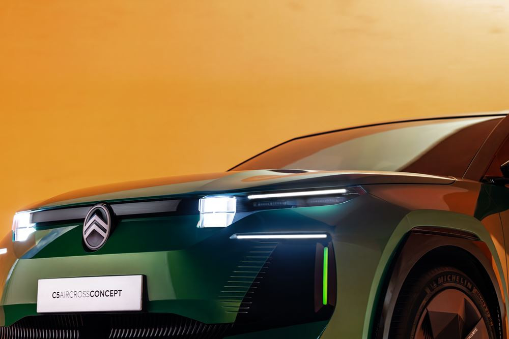 Le Citroën C5 Aircross Concept affiche un design musclé plein de caractère