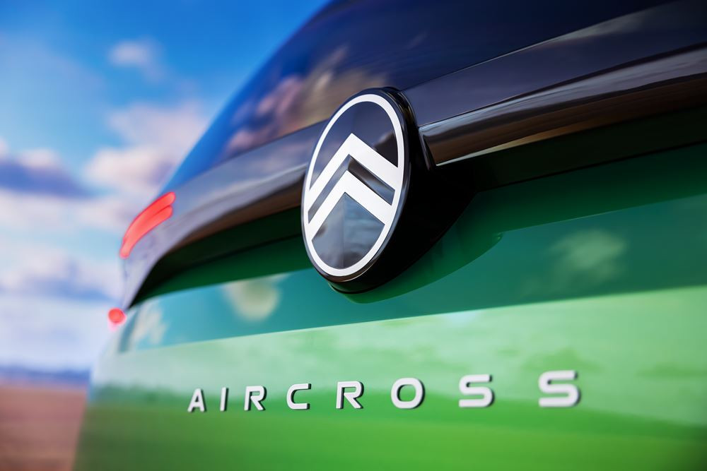 Le Citroën C5 Aircross Concept affiche un design musclé plein de caractère