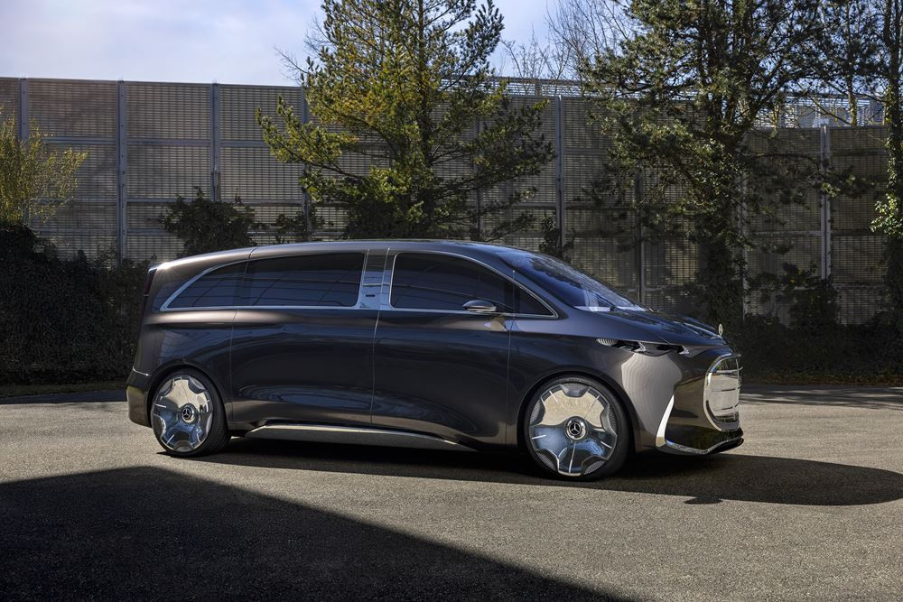 Le showcar Mercedes-Benz Vision V donne un aperçu d'un grand monospace ultra haut de gamme
