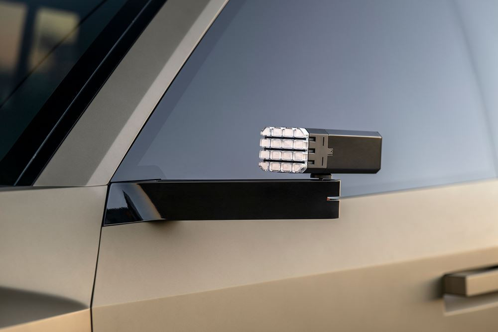 Le concept de SUV tout-terrain Hyundai Crater affiche un design futuriste robuste