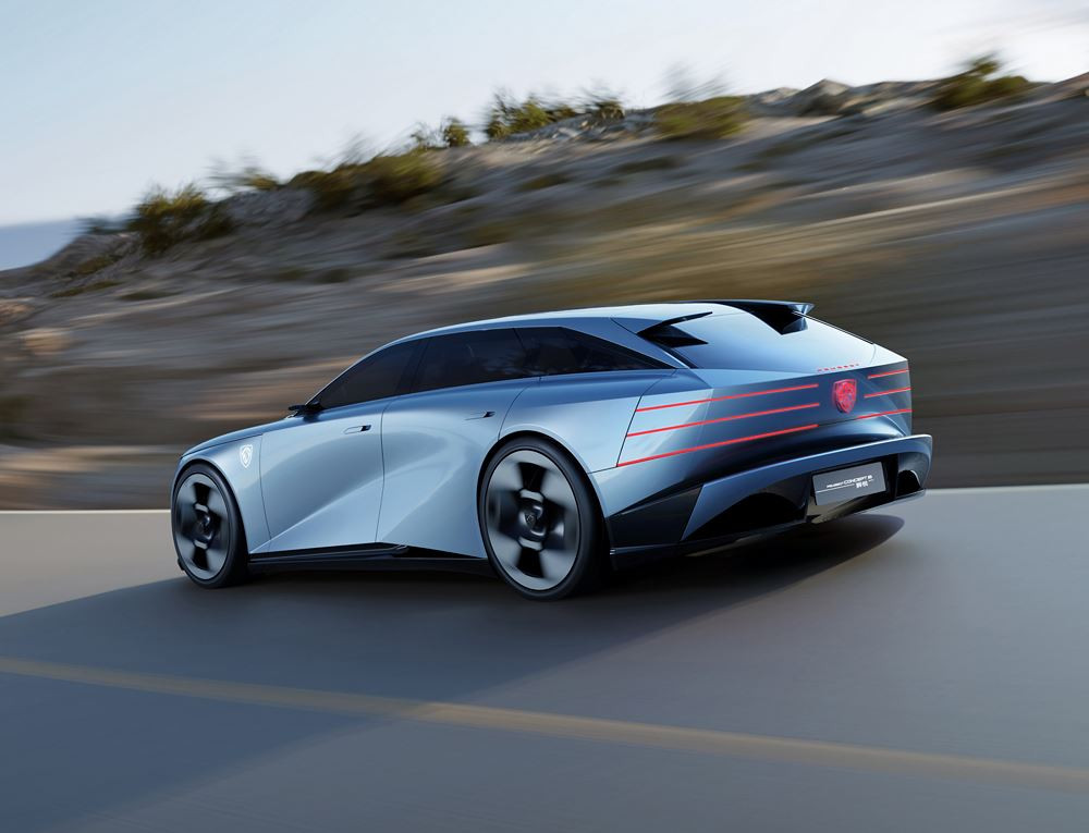 Le Concept 6 de Peugeot exprime la vision d'une grande berline de nouvelle génération