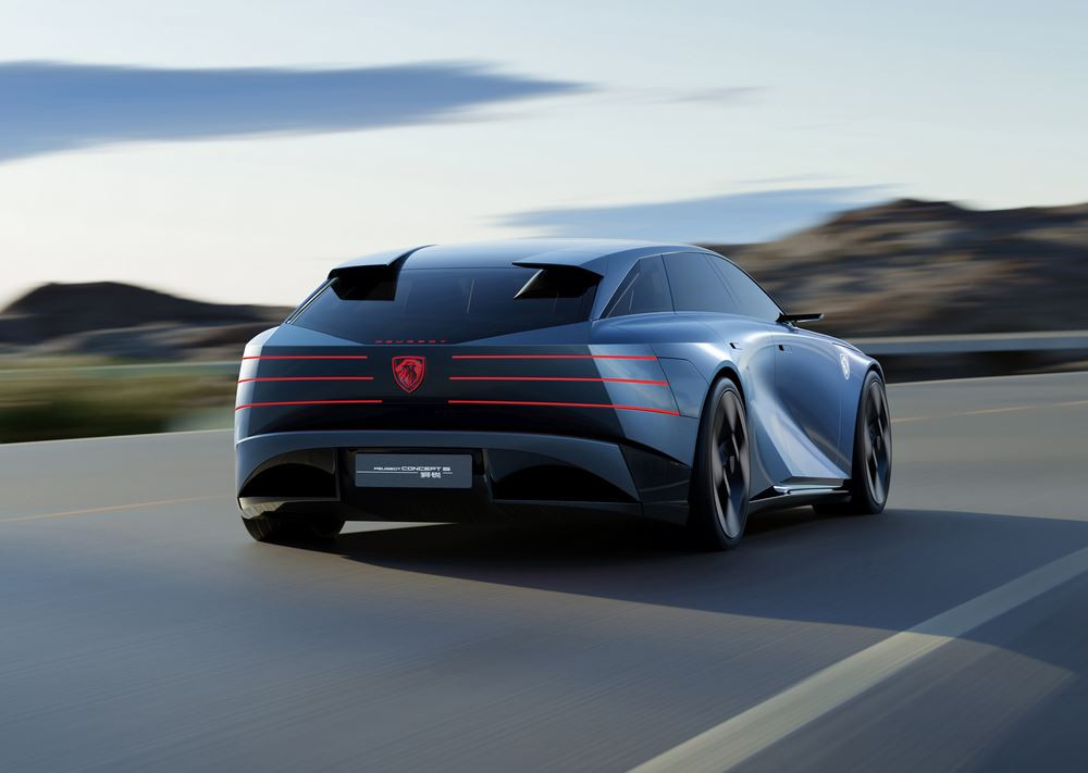 Le Concept 6 de Peugeot exprime la vision d'une grande berline de nouvelle génération