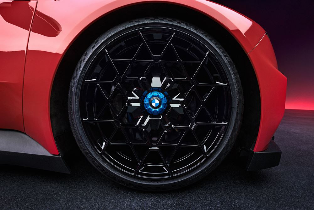 La BMW M Concept Neue Klasse donne un aperçu des futurs modèles hautes performances de BMW M