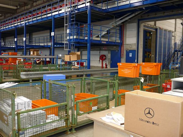 Visite au cœur du centre logistique pièces de rechange Mercedes de Valenciennes