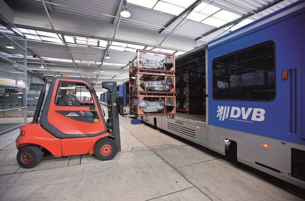 Dans les coulisses de la manufacture transparente Volkswagen de Dresde