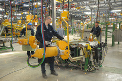 L'Alliance Renault-Nissan finalise la reprise du premier constructeur automobile russe AvtoVAZ