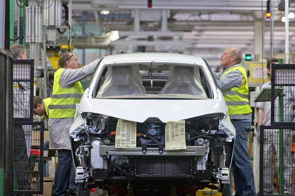 Le fleuron électrique de Renault partage l'usine de Flins avec la Clio