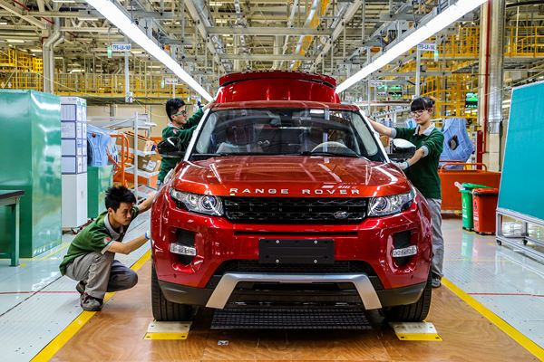 Jaguar Land Rover ouvre une usine en Chine