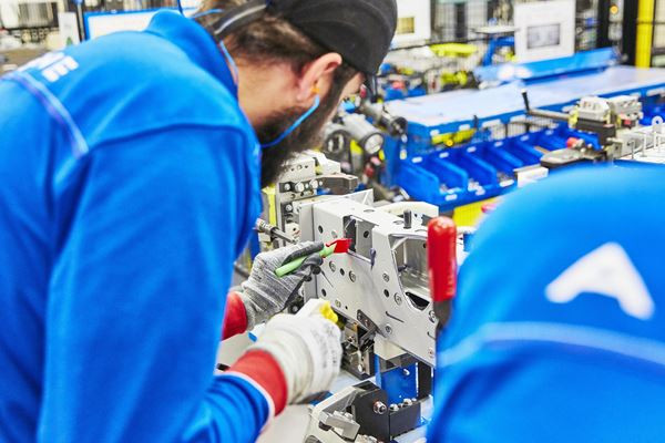 Usine Alpine de Dieppe: un site spécialisé dans l’assemblage d’un véhicule tout aluminium