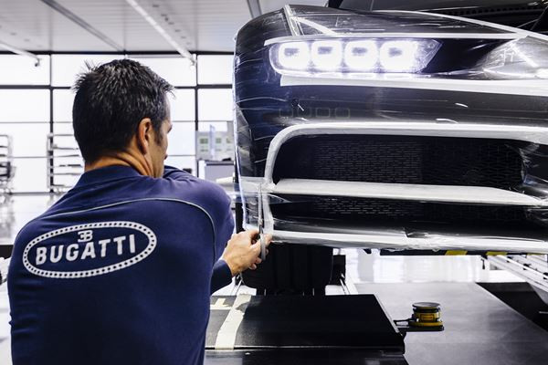 L’Atelier Bugatti de Molsheim se rapproche d’une chambre chirurgicale