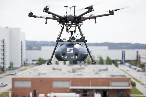 L'usine Seat de Martorell reçoit des livraisons de composants par drone