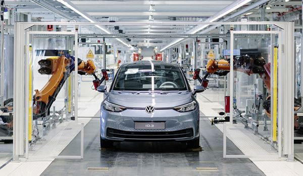 L'usine de production de véhicules Volkswagen de Zwickau est convertie à l’électrique