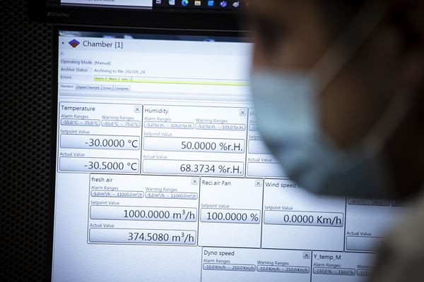 Les véhicules testés à des températures qui varient de moins 40 à plus 60 degrés