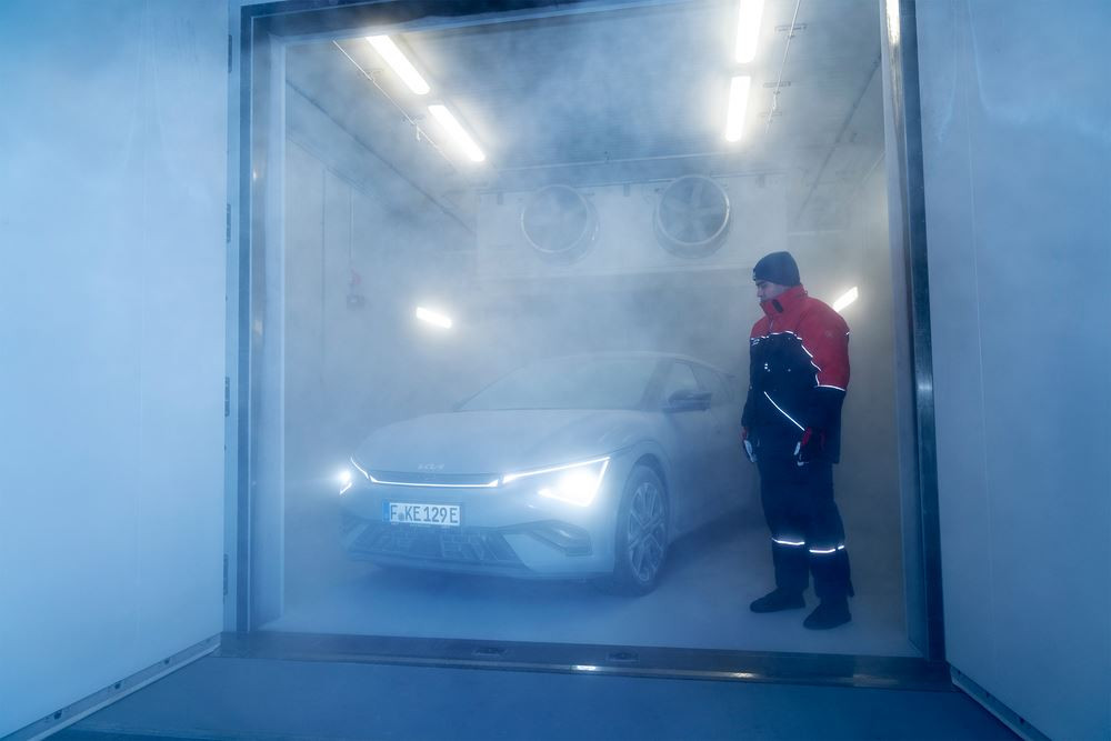 La chambre semi-anéchoïque Hyundai permet de réaliser des essais sur le niveau de bruits et vibrations
