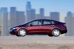 Honda va lancer début 2009 un nouveau modèle compact hybride