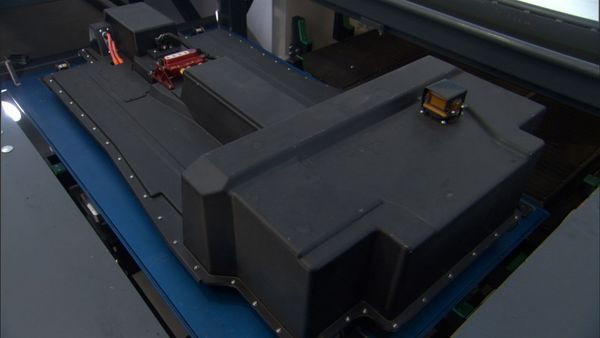 Better Place dévoile sa technologie d’échange de batteries pour véhicules électriques