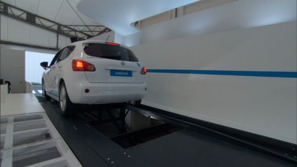 Better Place dévoile sa technologie d’échange de batteries pour véhicules électriques