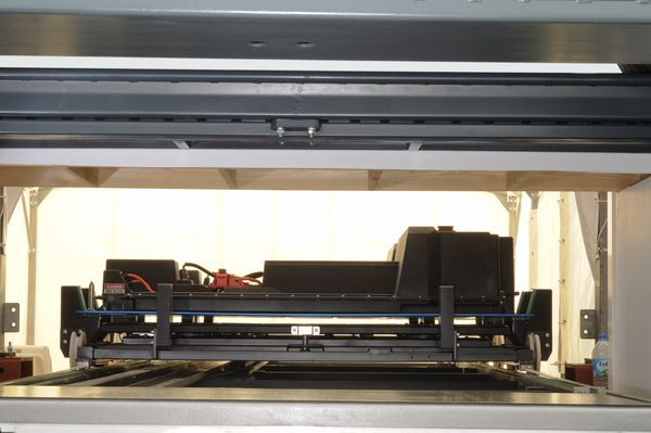 Better Place dévoile sa technologie d’échange de batteries pour véhicules électriques