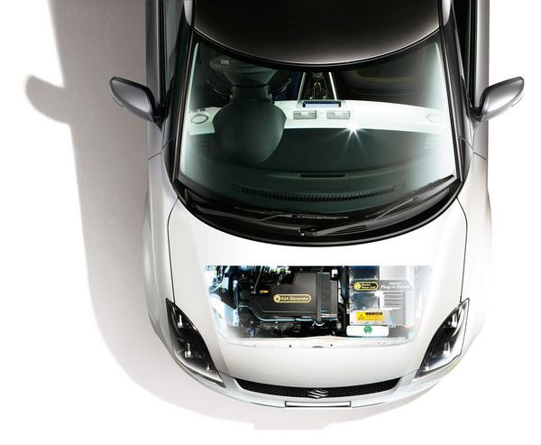 Suzuki présente une Swift hybride rechargeable au salon de Tokyo