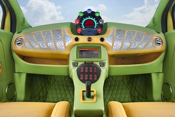 Rinspeed présente un concept de microvoiture électrique
