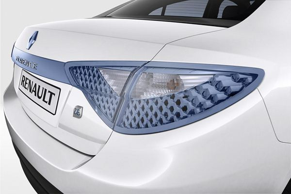 Renault présente la version de série de la Fluence Z.E.