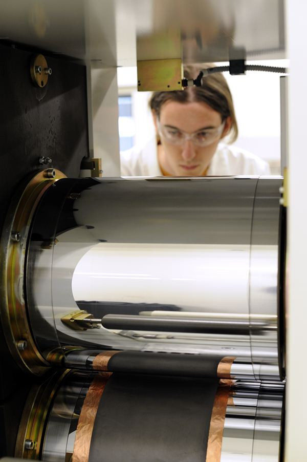 Le CEA développe les futures batteries des véhicules électriques
