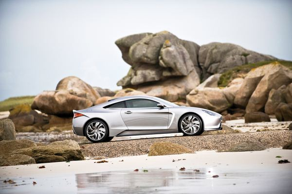 Exagon dévoile un concept de GT électrique Furtive-eGT