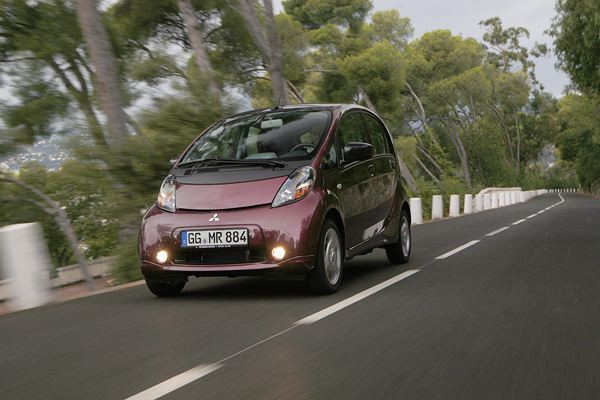 Mitsubishi lance la i-MiEV électrique en France
