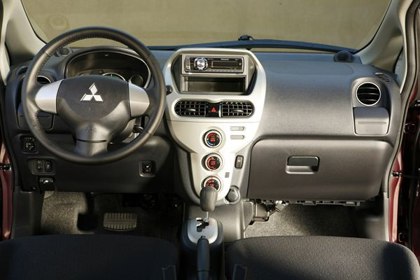 Mitsubishi lance la i-MiEV électrique en France