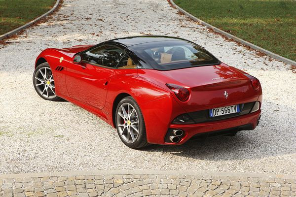 La Ferrari California se met au Stop&Start