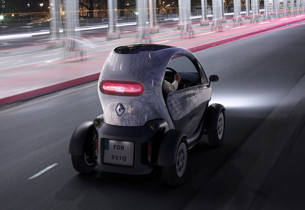 La version de série du Renault Twizy exposée au Mondial