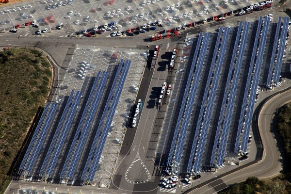 L'usine Seat de Martorell s'équipe de plus de 20 000 panneaux solaires