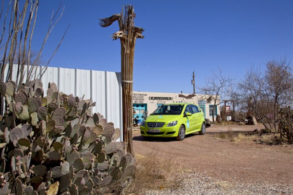 Un tour du monde de plus de 30 000 km en Mercedes Classe B F-Cell à pile à combustible