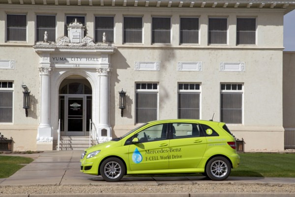 Un tour du monde de plus de 30 000 km en Mercedes Classe B F-Cell à pile à combustible