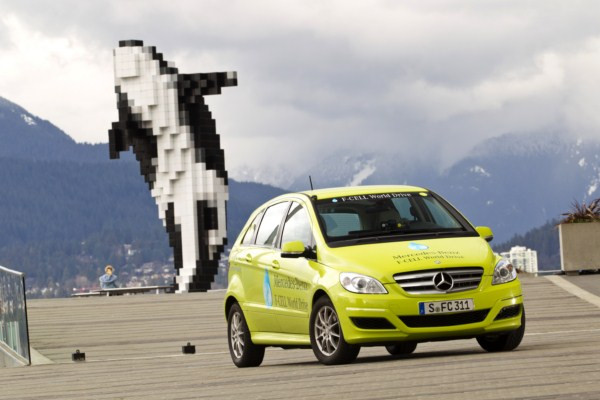 Un tour du monde de plus de 30 000 km en Mercedes Classe B F-Cell à pile à combustible